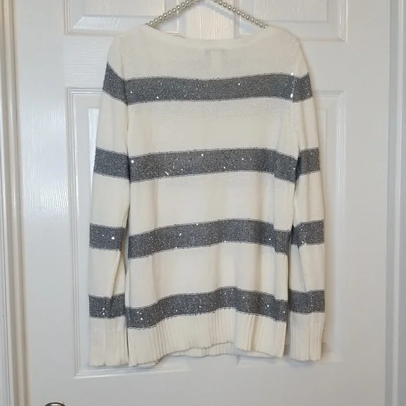 White House Black Market Womens Longsleeve White And Grey Sequin Sweater… - Picture 2 of 8
